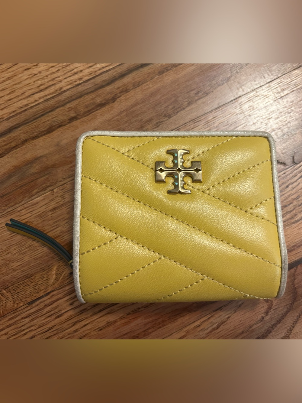 Tory Burch Kira Chevron Bi-fold wallet